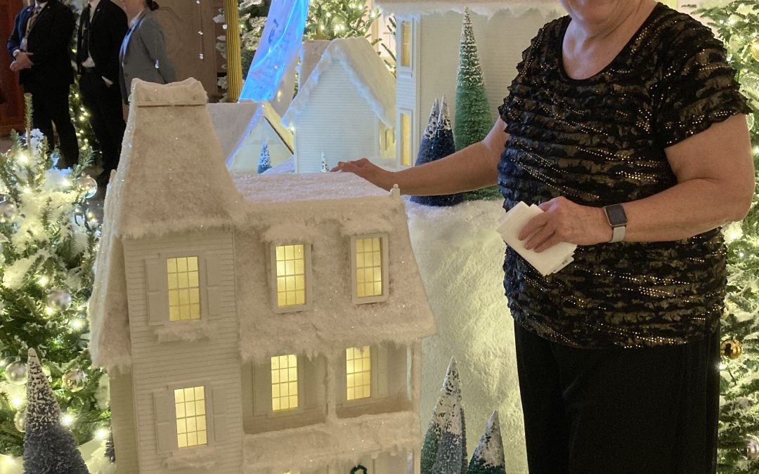 Suburban Artist Invited to Help Decorate the White House for the Holidays