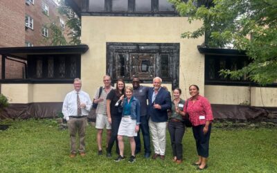 Suburban Attorney Receives Prestigious Frank Lloyd Wright Conservancy Award